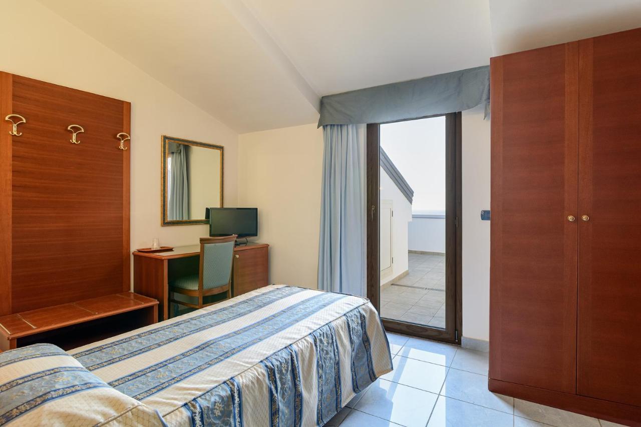 Hotel Serenella أغروبولي المظهر الخارجي الصورة